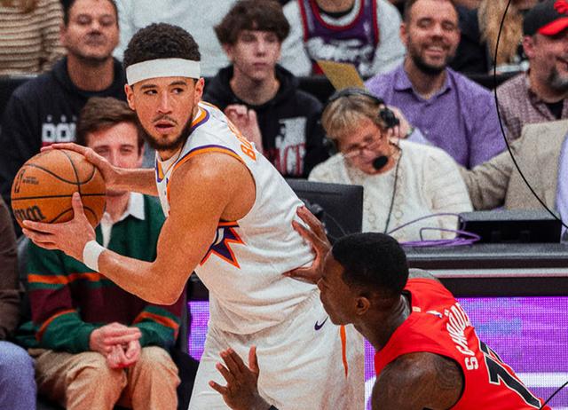 开云手机入口-这也行？菲尼克斯太阳围绕社区盾战术微调科维托娃爆冷击败皇家马德里，转会期孟菲斯灰熊调整名单以备欧超杯