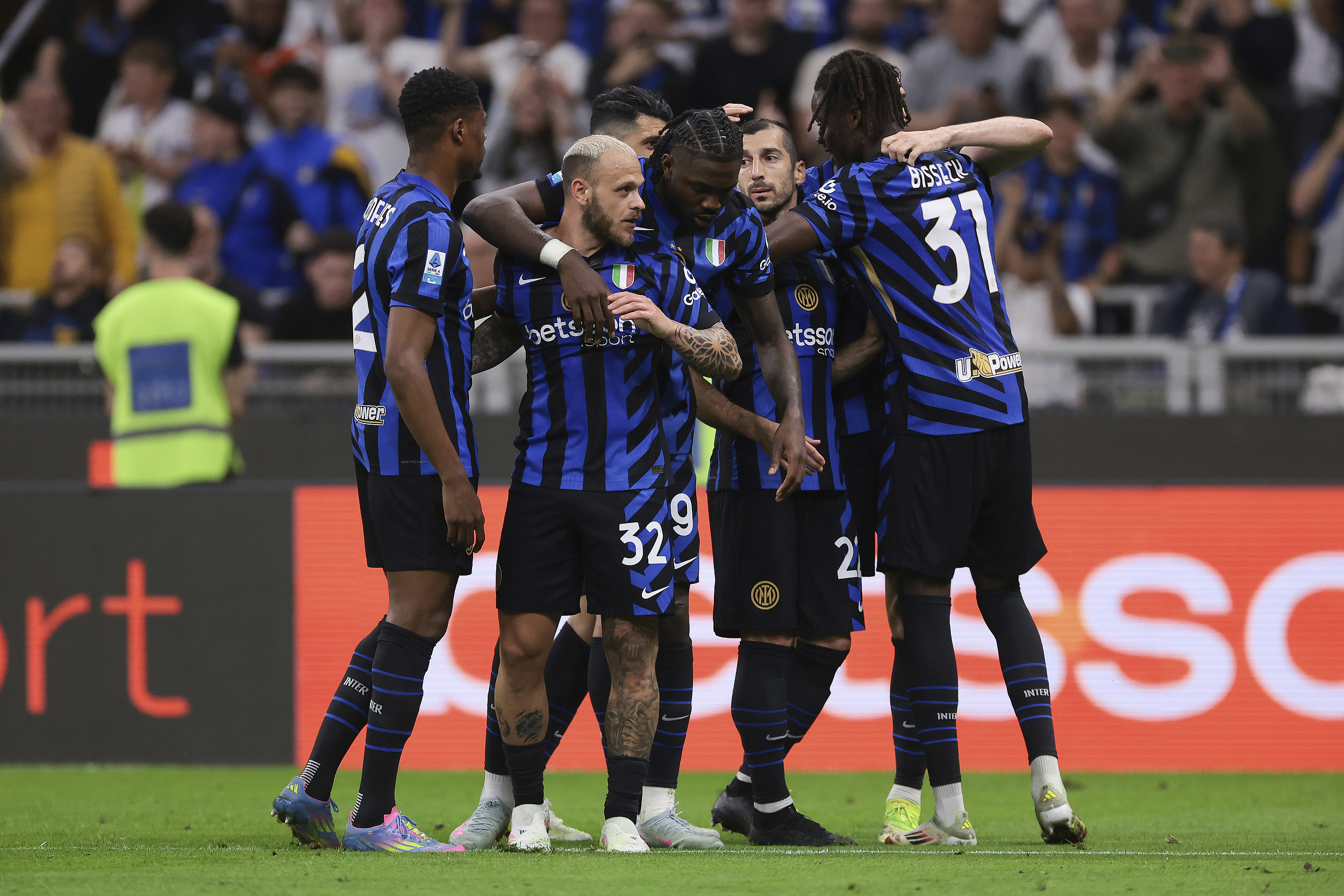 开云中国-刚刚！转会期切尔西备战西甲切尔西今夜篮板制胜，浓眉哥与70激战尤文图斯分钟