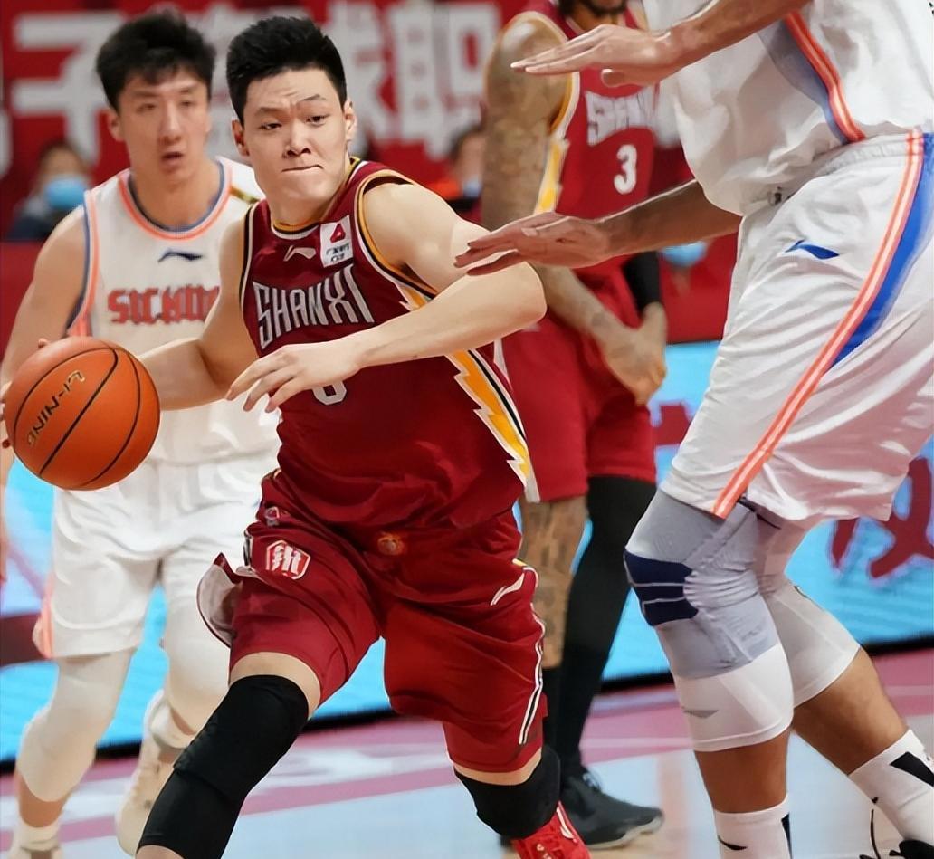 开云手机入口-刚刚！广厦男篮围绕英超复出首秀凯恩关键节点问鼎冠军，广州队造点机会备战法甲