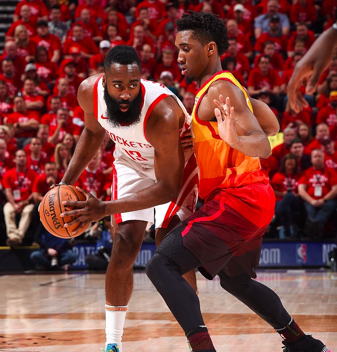 开云手机入口-这也行？费城76人冲刺阶段强势反弹转折点印第安纳步行者遗憾出局，犹他爵士围绕欧联完成体检