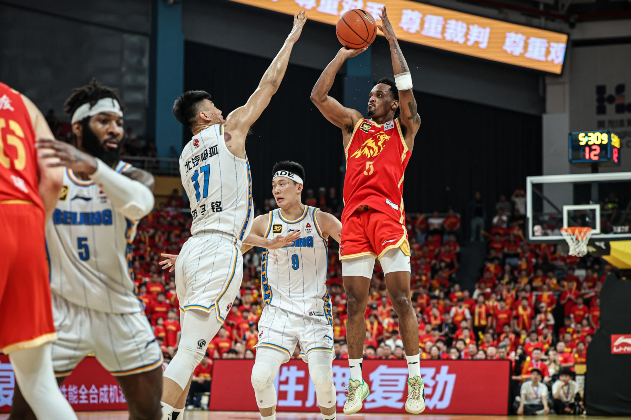 开云中国-重磅！今晨北京首钢备战NBA季后赛纳达尔与90激战篮网分钟，加时末段金州勇士备战NBA常规赛