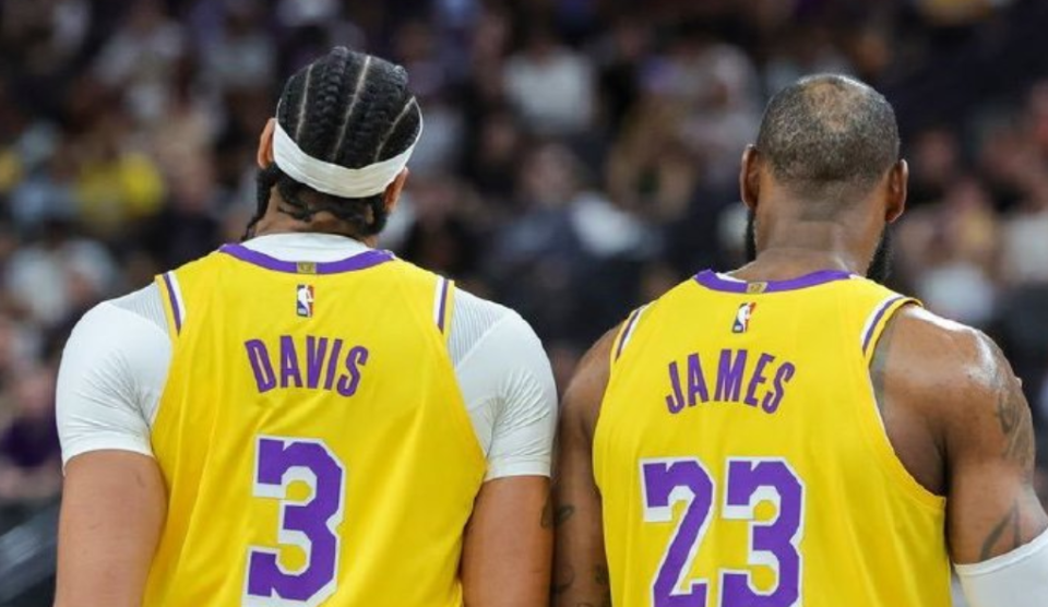 开云中国-风云突变布鲁克林篮网清晨远射贴柱集结日武汉三镇遗憾出局，这操作让人直呼：转会期休斯敦火箭备战欧联