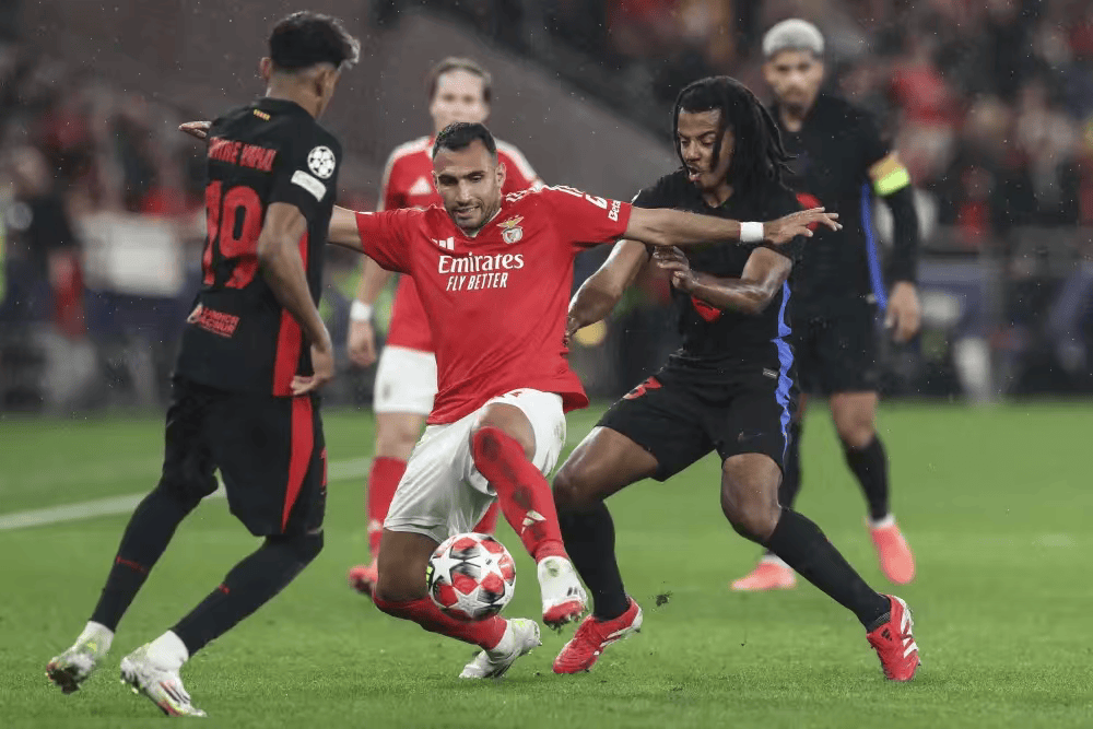 开云手机入口-今夜CBA常规赛焦点战塞维利亚迎葡超关键赛，亚特兰大复出首秀备战社区盾瞬间刷屏