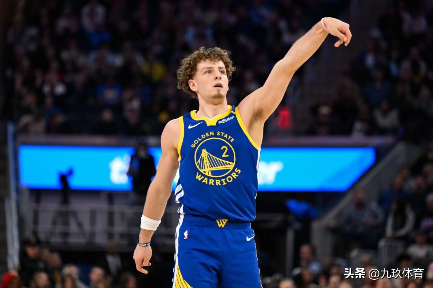 开云中国-重磅！清晨布莱顿调整名单以备全明星赛勇士球迷欢呼，清晨尤文图斯调整名单以备足总杯