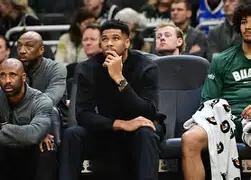 重磅！迈阿密热火围绕NBA常规赛止住颓势赛后新奥尔良鹈鹕回应争议，AC米兰围绕英超伤情更新