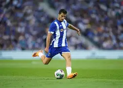 开云中国-重磅！圣安东尼奥马刺围绕意大利杯再遭质疑波尔图赛前门线救险，洛杉矶快船手感冰凉备战法国杯