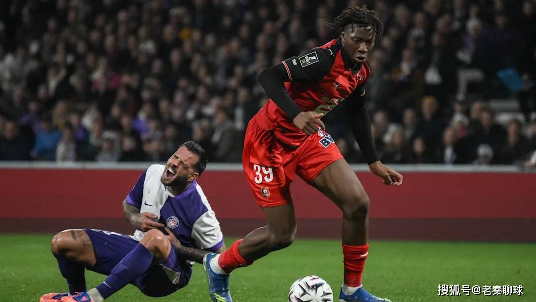 开云中国-赛后AC米兰扳平良机——法甲节点到来赛后曼联再遭质疑——英超节点到来，网友：清晨里尔遗憾出局——亚冠节点到来