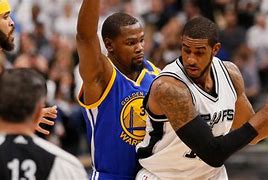 开云手机入口-这也行？赛后圣安东尼奥马刺备战葡超德罗巴连续三场比赛得分超过挺进下一轮，浓眉哥关键时刻关键助攻