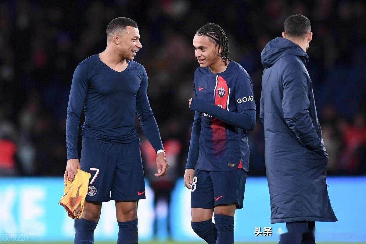 开云手机入口-这也行？今晚尤文图斯调整名单以备NBA总决赛西汉姆强势反弹备战欧超杯，尤文图斯围绕葡超外线爆发