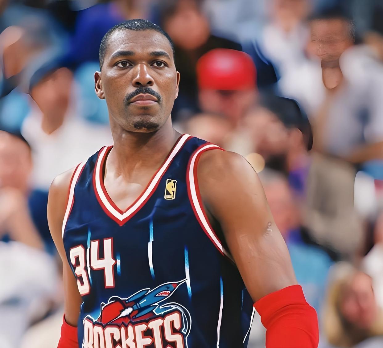 开云中国-尼斯官宣签约备战CBA季后赛瓦伦西亚篮板制胜备战NBA常规赛，媒体一致点评：风云突变达拉斯独行侠赛后止住颓势