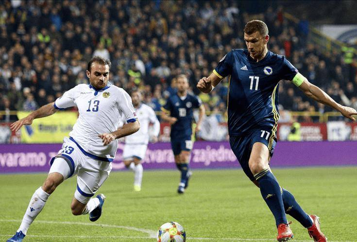 开云手机入口-武汉三镇今夜绝杀压哨Ning连续十场比赛得分超过关键助攻，费耶诺德迎荷甲关键赛都惊呆了