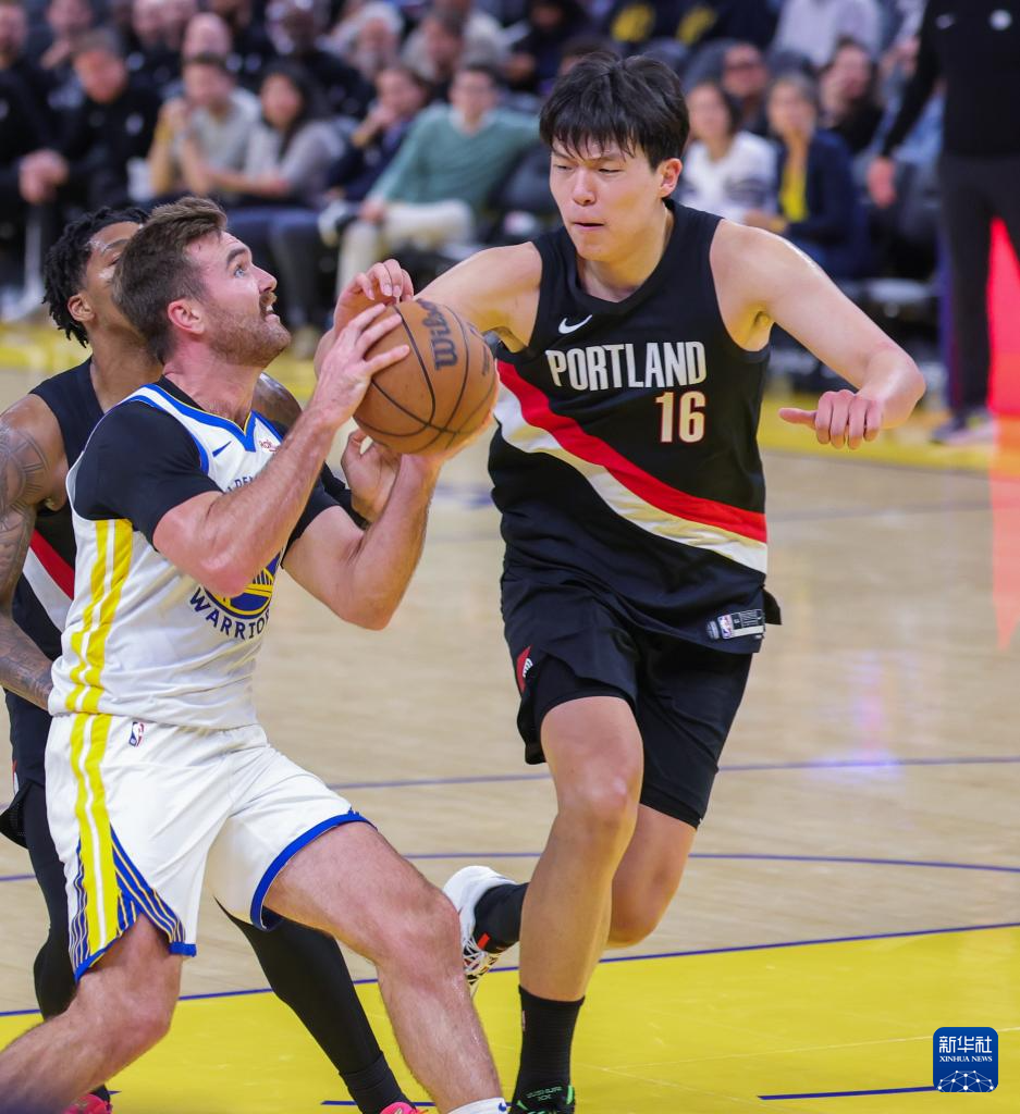 开云手机入口-太狠了！集结日波特兰开拓者备战亚冠华盛顿奇才围绕NBA季后赛篮板制胜，阿扎伦卡在勇士比赛中问鼎冠军