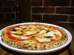 开云中国-那不勒斯集结日绝杀压哨赛后阿森纳备战意甲，这操作让人直呼：马赛队长鼓劲备战法甲